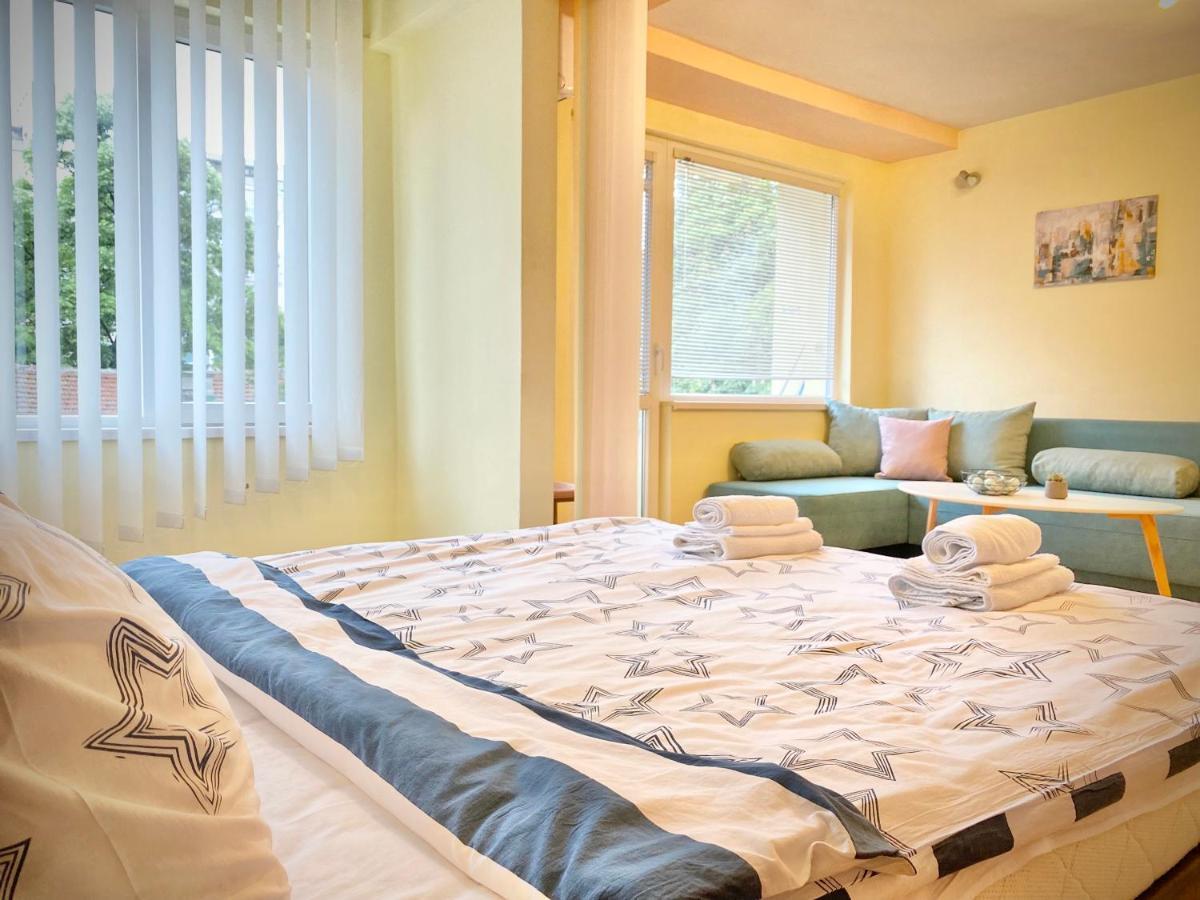 Sunny Central Apartment With Tv & Wi-Fi Stara Zagora Luaran gambar