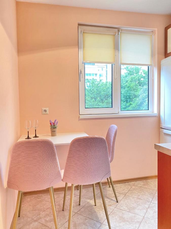 Sunny Central Apartment With Tv & Wi-Fi Stara Zagora Luaran gambar