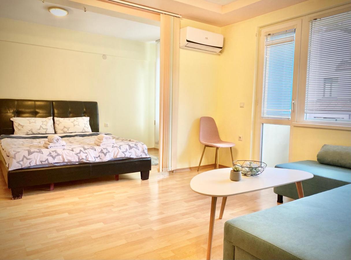 Sunny Central Apartment With Tv & Wi-Fi Stara Zagora Luaran gambar
